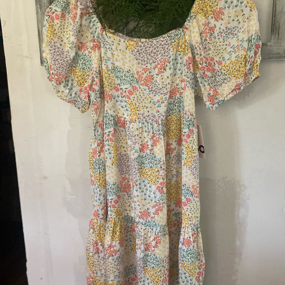 SO Multicolor Floral Midi Dress
